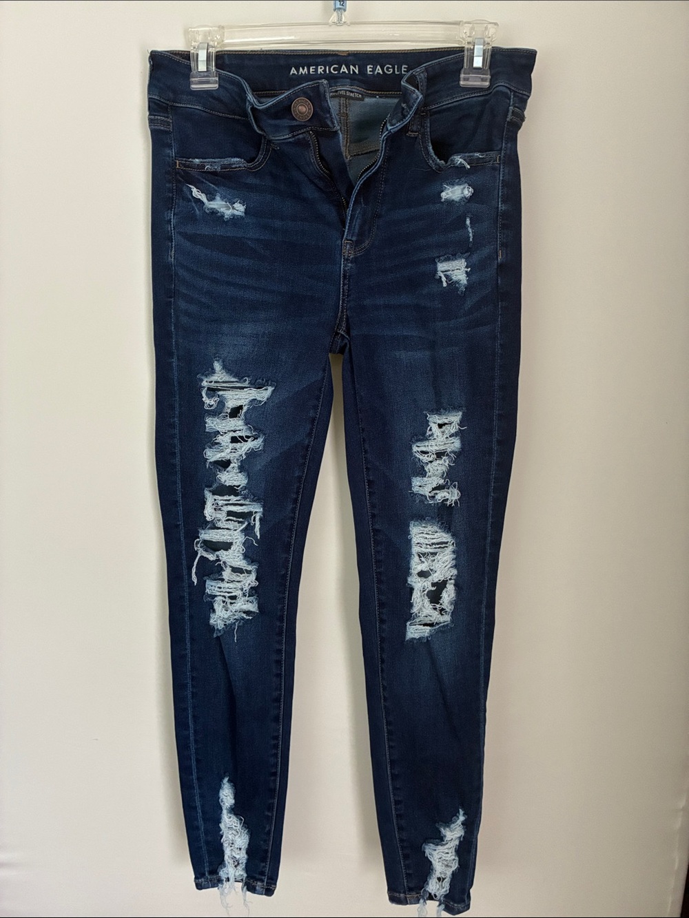 American Eagle Outfitters Women's Distressed Dark Blue Skinny Jeans